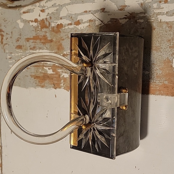 Vintage Handbags - Lucite 1950s Box Purse